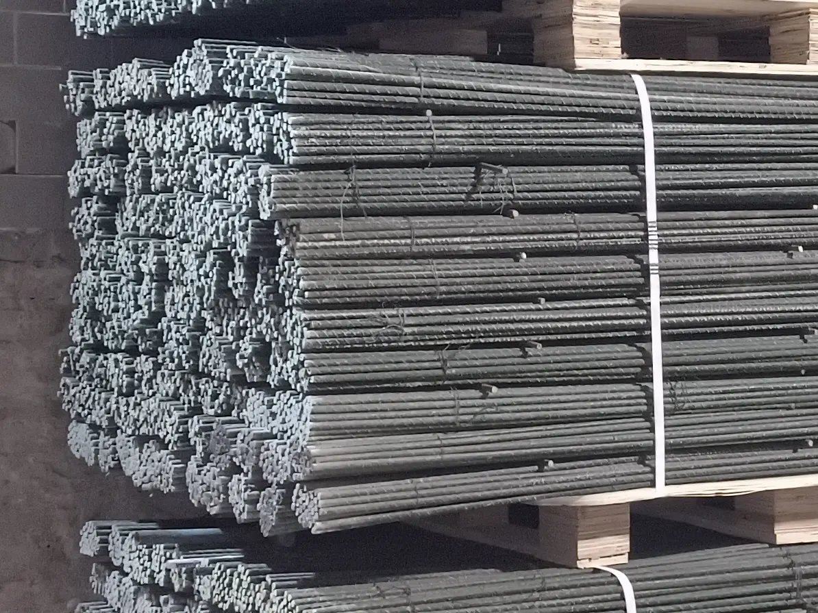 Колышки садовые для подвязки растений 1,5 метра